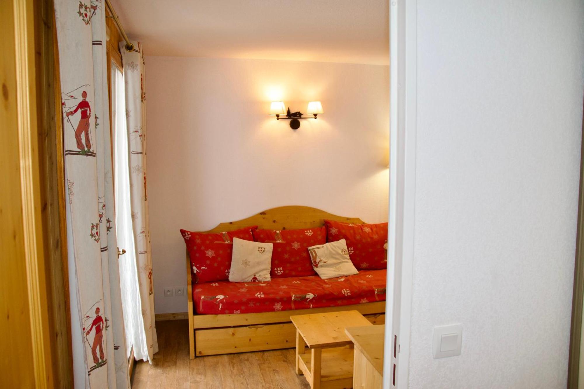 Appartement 6 places aux pieds des pistes avec piscine, wifi et parking privé PMR Orcières Exterior foto